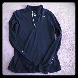 Nike Dri Fit Half Zip Up Size Small